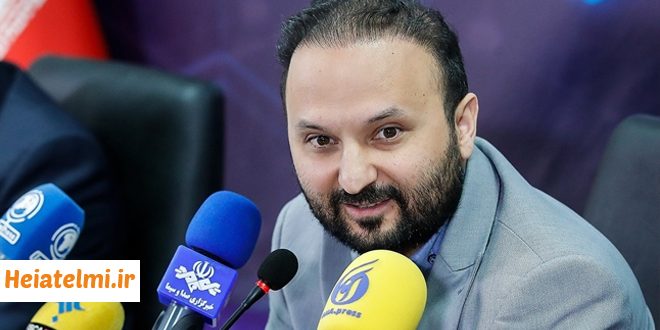 جذب دانشجویان دکتری به عنوان دستیار روسای دانشگاه آزاد