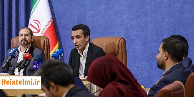 حمایت ۵۰۰ میلیونی از پایان‌نامه‌ های حل‌کننده مسائل کشور